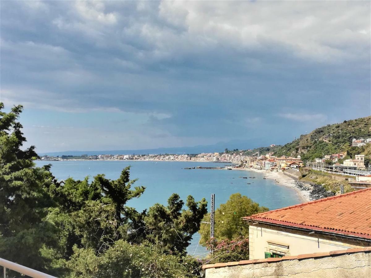 Baia dei Delfini Apartment Taormina Exterior foto